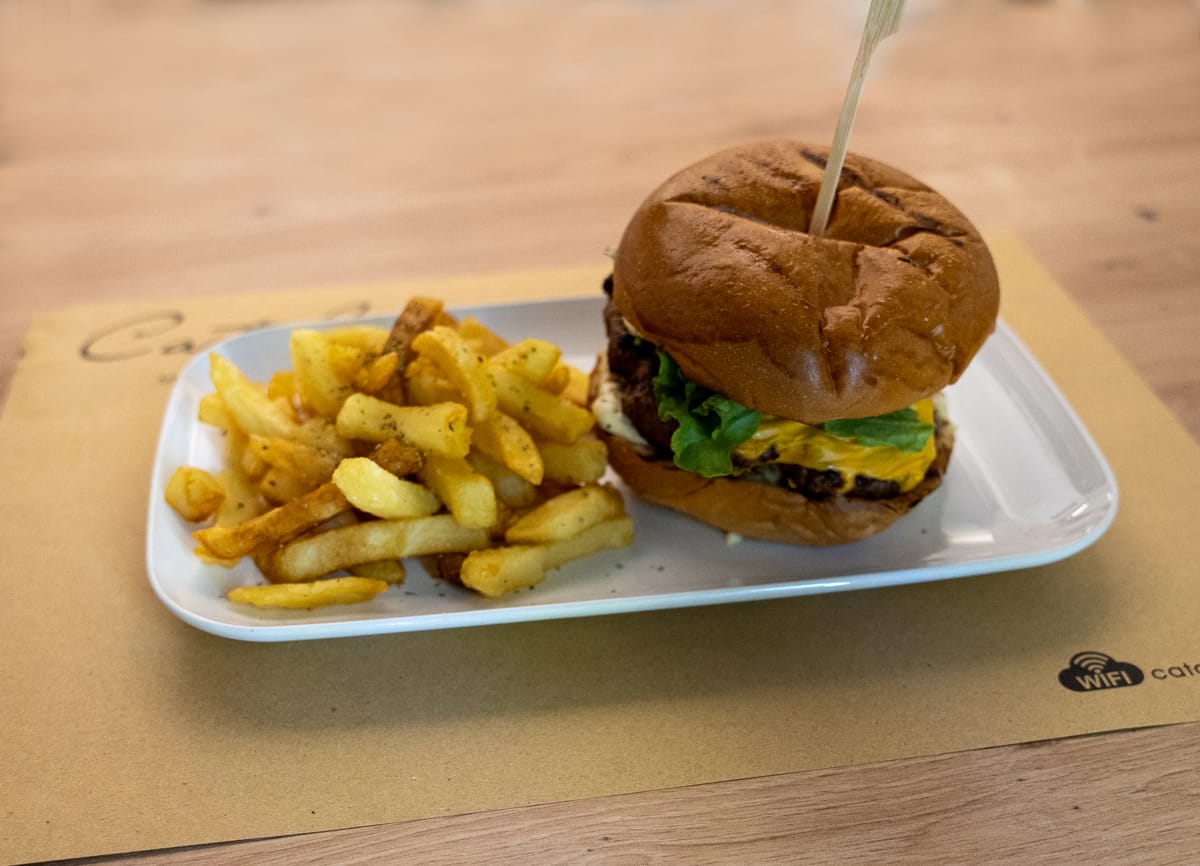 Burger Cataleya